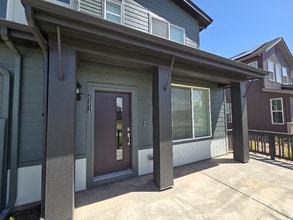 Building Photo - 4374 Timnath Pkwy