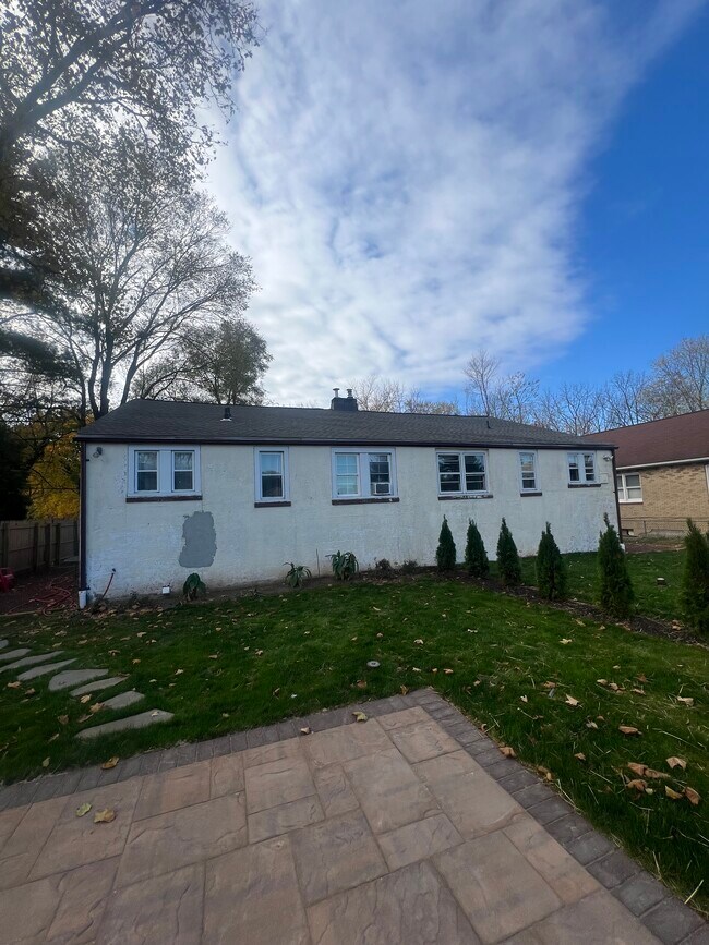 Foto del edificio - 1306 Ashby Ave