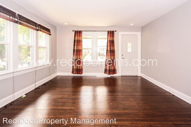 Foto del edificio - 2 br, 1 bath House - 5140 E. North Street
