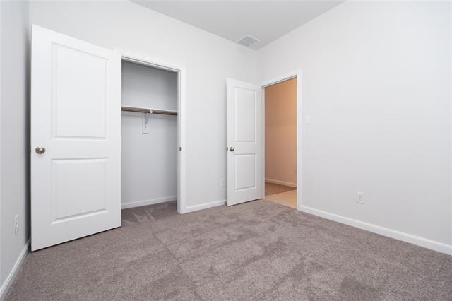 Building Photo - 2068 Hartley Dr