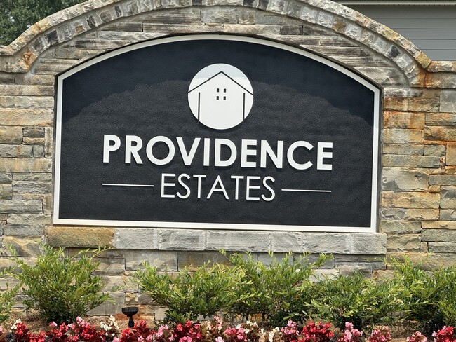 Photo - 15 Warwick Ct House