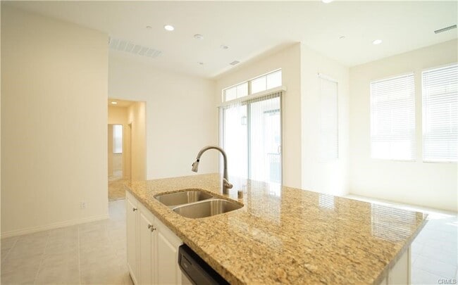 Building Photo - 58 Parkwood