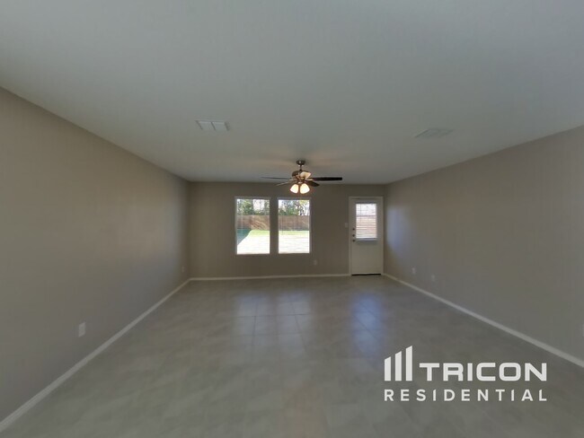 Foto del edificio - 1708 Clairborne Ct