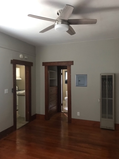 studio living area - 1406 Cherry Ave