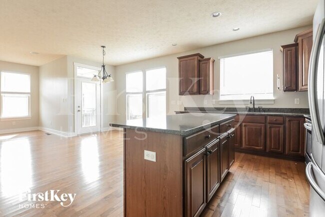 Foto del edificio - 1337 Turner Trace Pl N
