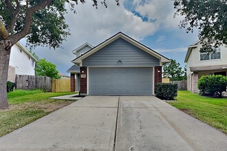 Building Photo - 33326 Cottonwood Bend