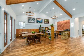 Interior Photo - Cypress Creek Stoney Ridge