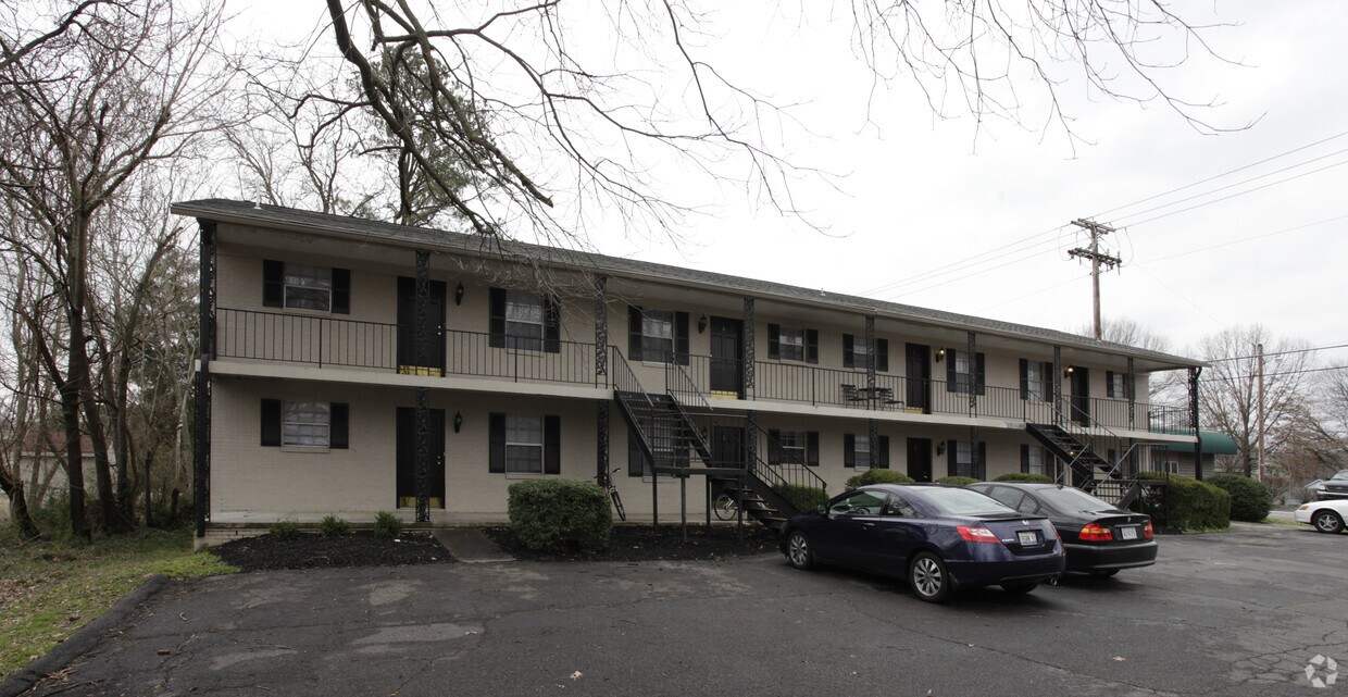 390 Central Ave, Cleveland, TN 37311 Apartments in Cleveland, TN
