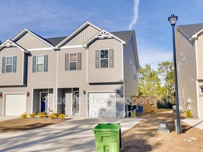 Building Photo - 2015 Folkstone Wds Ln