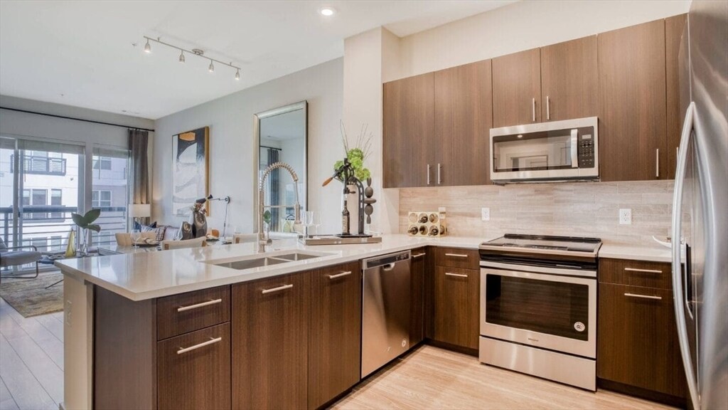 Foto principal - 61 Locust St