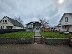 Building Photo - 202 E Liberty Ave