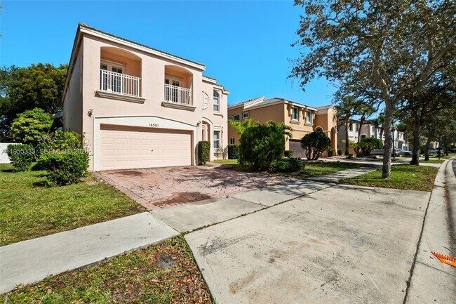 Foto del edificio - 16301 SW 49th Ct