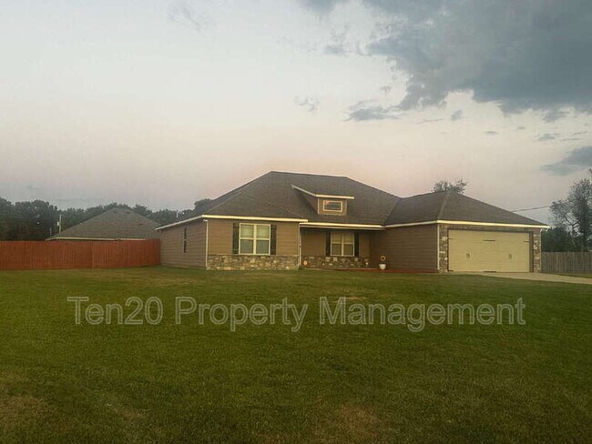 Building Photo - 13 Snow Shoe Ct