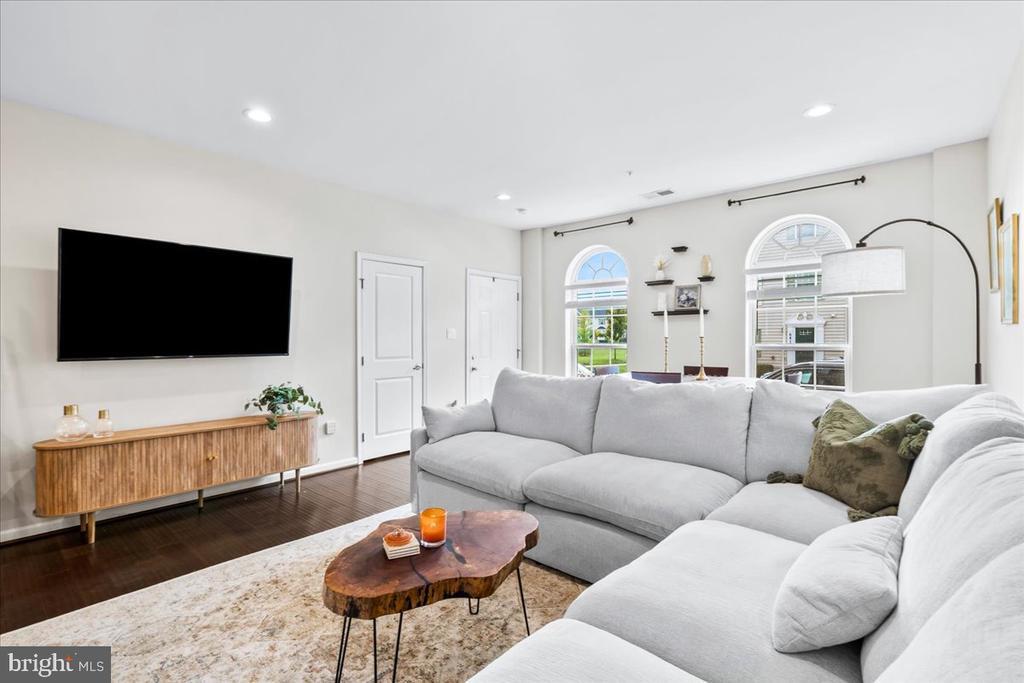 Foto principal - 6412 Walcott Ln