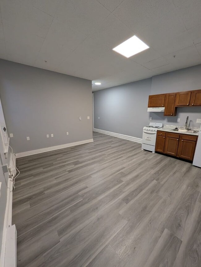 Interior Photo - Franklin Park Apartments