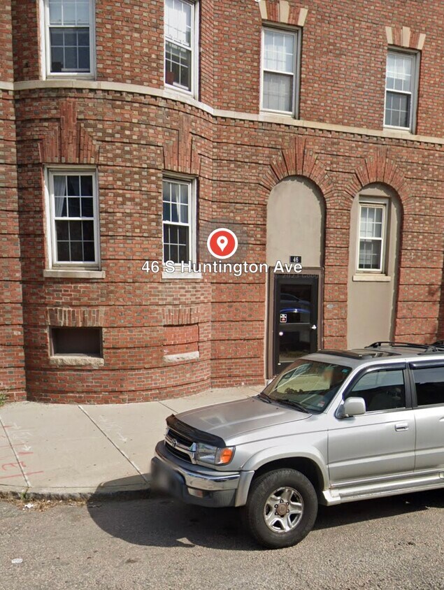 46 S Huntington Ave Unit 4, Boston, MA 02130 Condo for Rent in Boston
