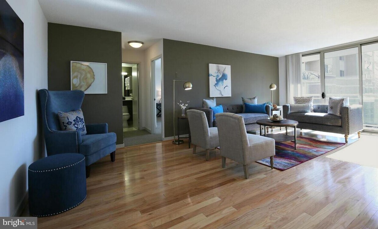 Foto principal - 7333 New Hampshire Ave