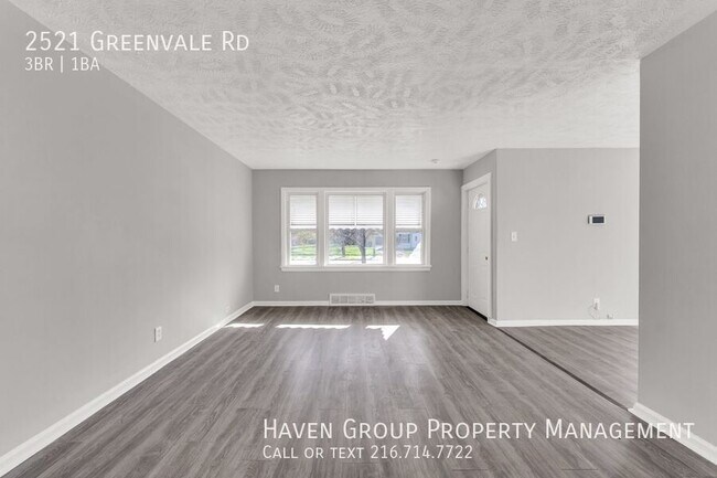 Foto del edificio - 2521 Greenvale Rd