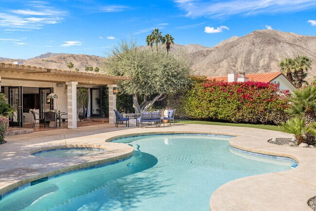 Foto del edificio - 46310 Shadow Mountain Dr