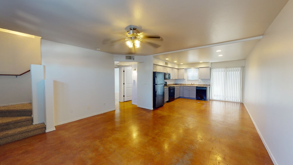 Photo - Sahuaro Point Villas - 2326 N 6th Avenue T... Apartments