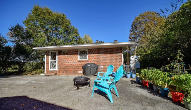 south elevation - 2506 Elm Dr NE
