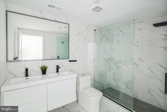 Foto del edificio - 2607 E Boston St