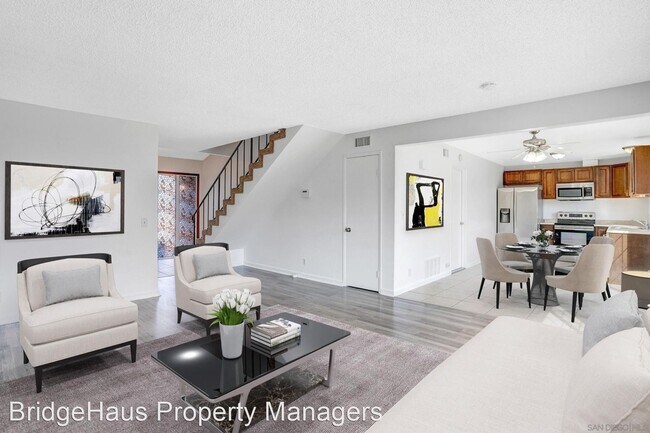 Foto del edificio - 4 br, 2.5 bath House - 1777 Rock Springs Rd