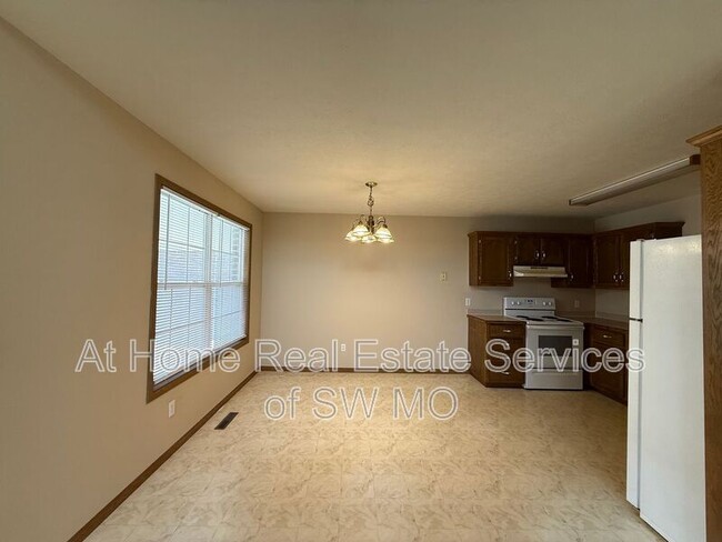 Foto del edificio - 4130 S Homewood Ave
