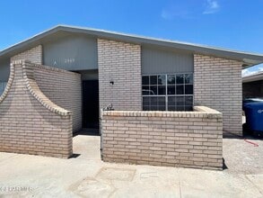 Building Photo - 2849 Beachcomber Dr