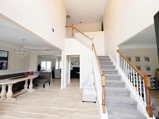Building Photo - 514 Adeline Ct