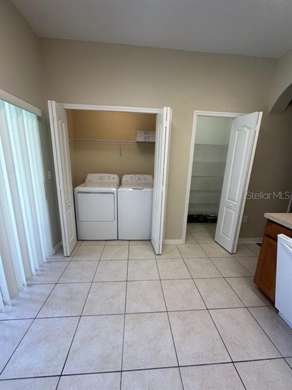 Building Photo - 4180 Shadetree Ln