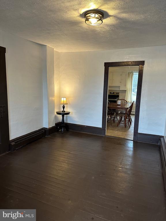 Building Photo - 15 Myers Rd