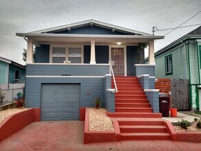 Building Photo - 887 43rd St