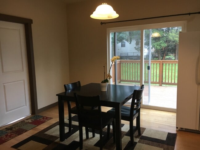 Foto del edificio - 2407 SW Roxbury St