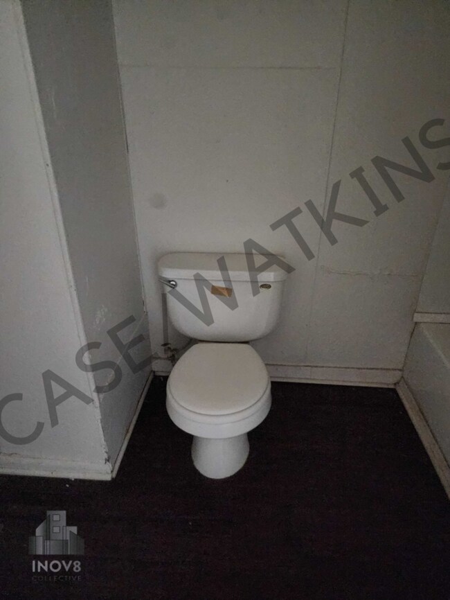 Building Photo - 2 bed 1 bath Mobile Home in a Mobile Home ...