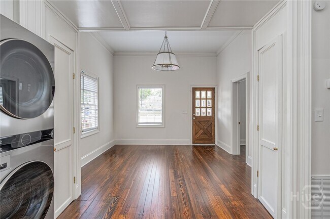 Foto del edificio - 405 E Anderson Ln
