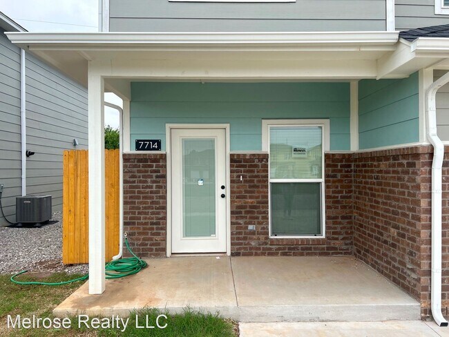 Building Photo - 3 br, 2.5 bath House - 7714 Westhall Place