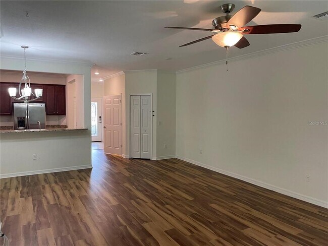 Foto del edificio - 7279 Ketch Pl