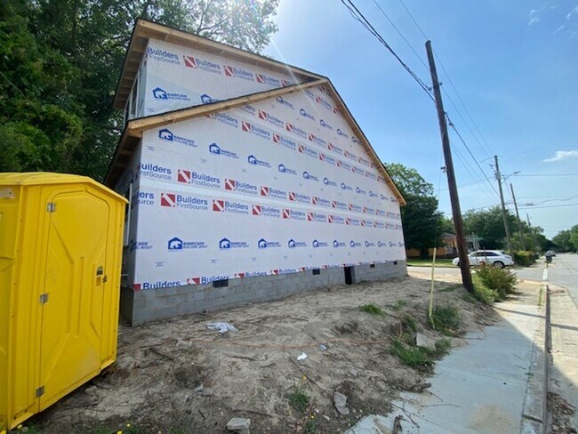 Building Photo - 2519 Washington Street