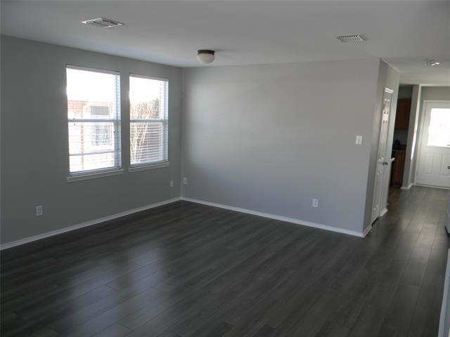 Foto del edificio - 4636 Mountain Oak St
