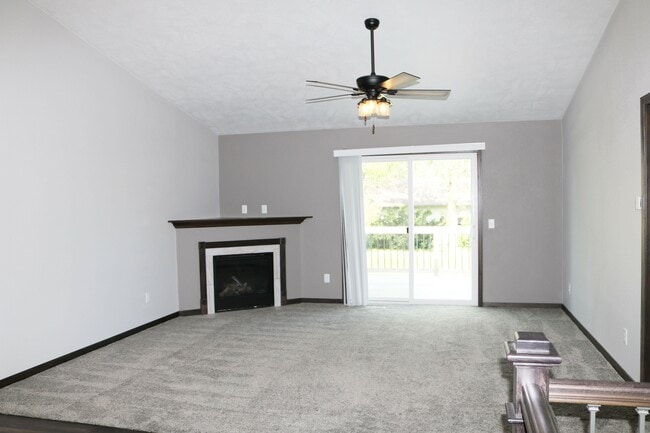 Building Photo - 3518 S Outfield Cir