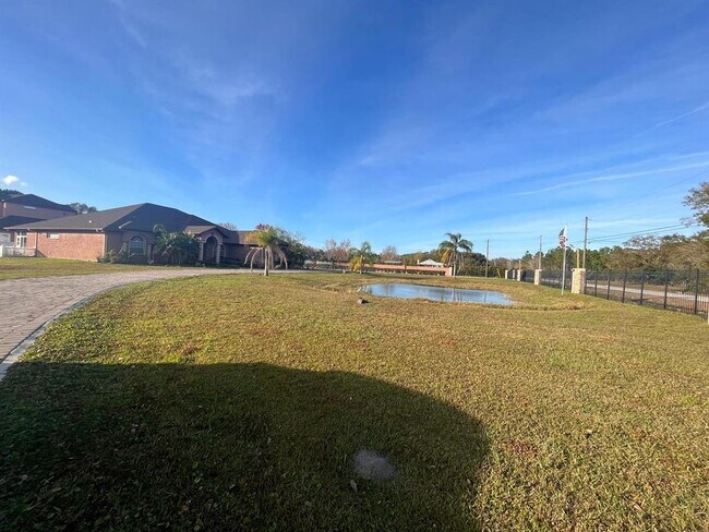 Foto del edificio - 422 Appaloosa Rd