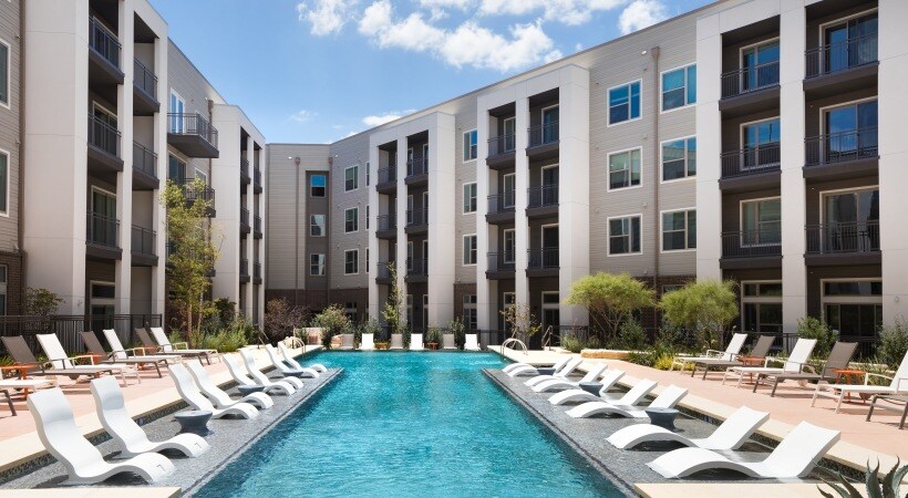 Foto principal - 8010 Sugaree Ave