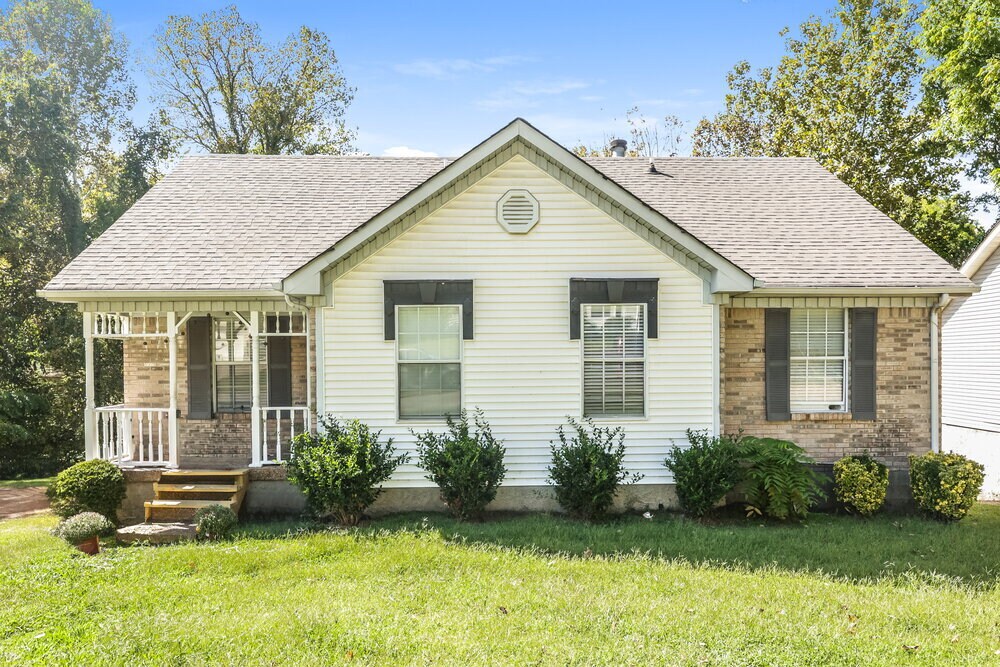 Foto principal - 609 Cedarhill Ct