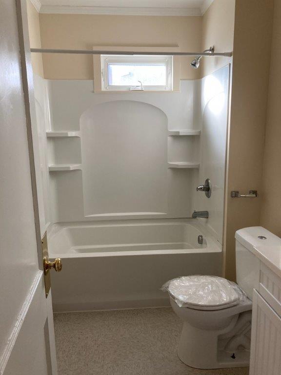 Bathroom - 232 Burnside Ave