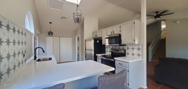 Foto del edificio - 4209 E Liberty Ln