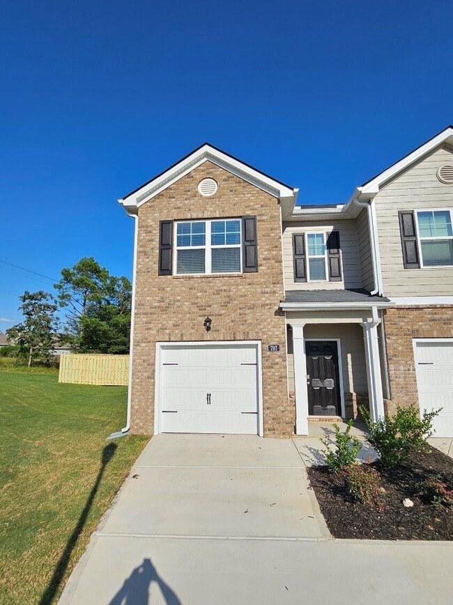Building Photo - 797 Grovebury Ct