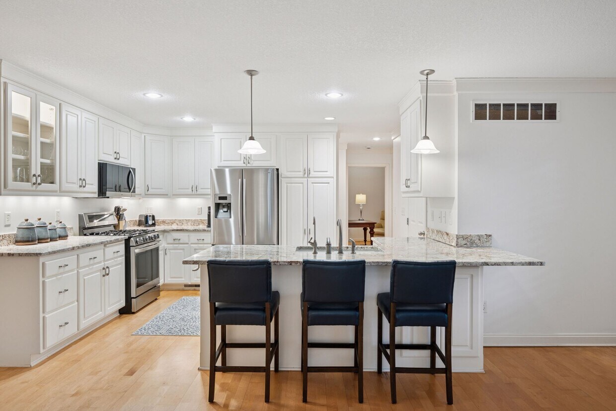 Bienvenido a 145 Holly Lane N - 145 Holly Ln N