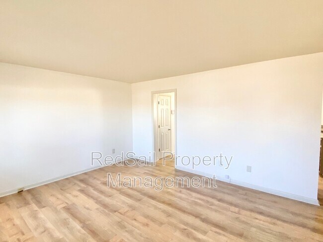 Foto del edificio - 249 Manchester Dr