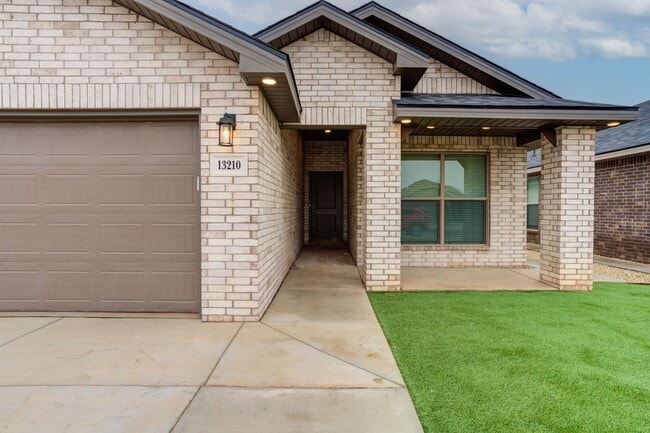 Building Photo - Brand New 4 Bed 2 Bath Home in South Lubbock!
